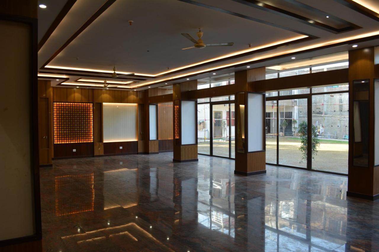 Jjk Rukmini Vilas Hotel & Banquet Muzaffarpur Εξωτερικό φωτογραφία