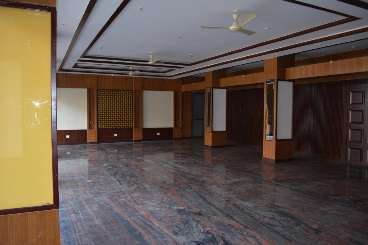 Jjk Rukmini Vilas Hotel & Banquet Muzaffarpur Εξωτερικό φωτογραφία