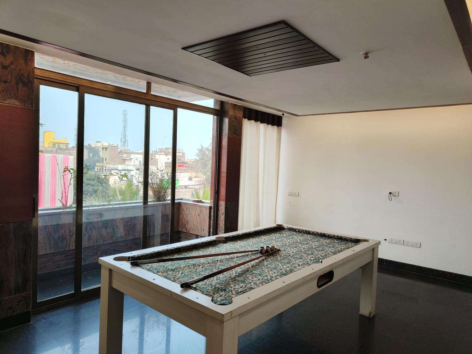 Jjk Rukmini Vilas Hotel & Banquet Muzaffarpur Εξωτερικό φωτογραφία