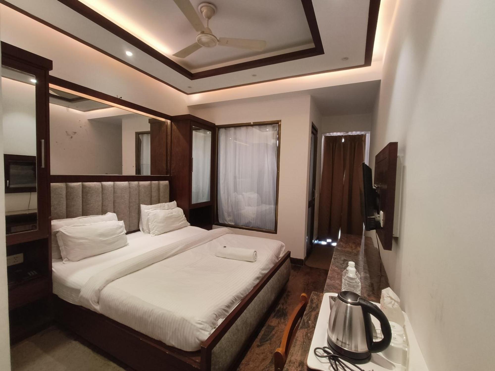 Jjk Rukmini Vilas Hotel & Banquet Muzaffarpur Εξωτερικό φωτογραφία