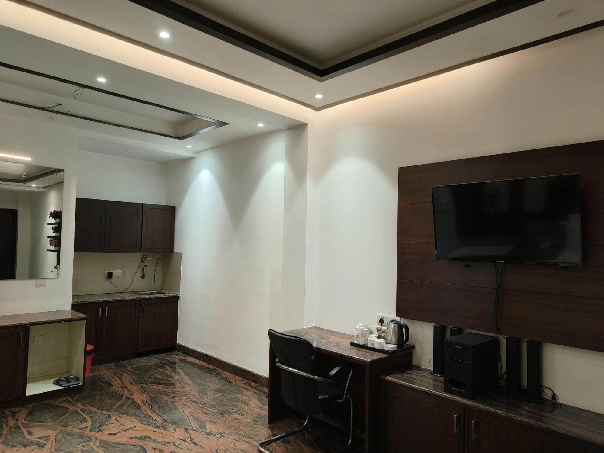 Jjk Rukmini Vilas Hotel & Banquet Muzaffarpur Εξωτερικό φωτογραφία