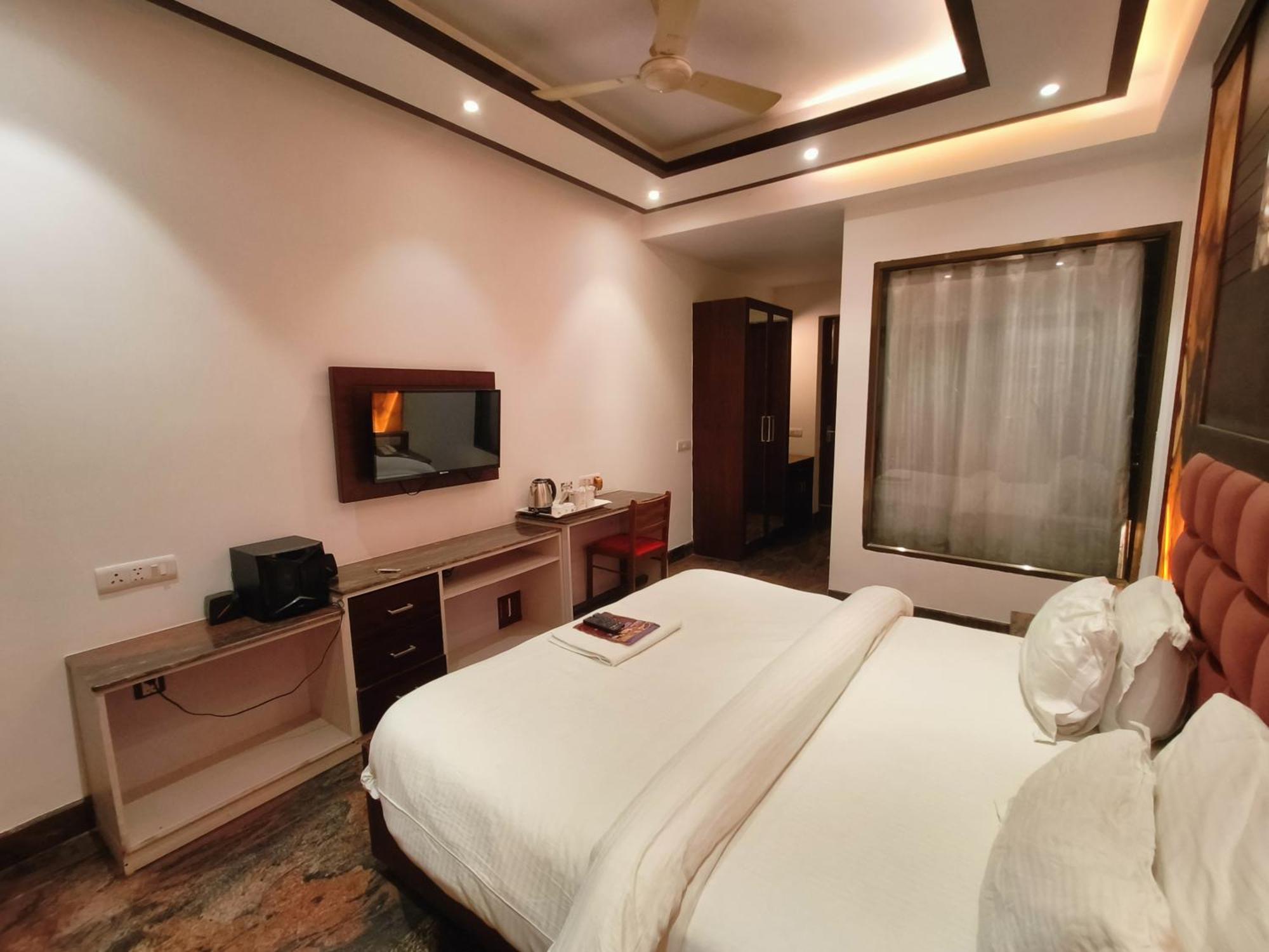Jjk Rukmini Vilas Hotel & Banquet Muzaffarpur Εξωτερικό φωτογραφία