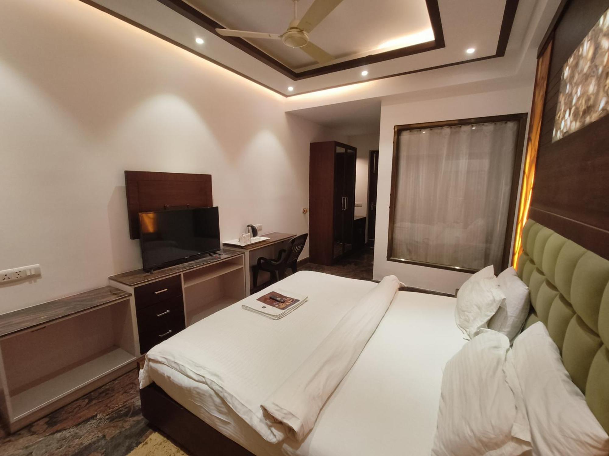Jjk Rukmini Vilas Hotel & Banquet Muzaffarpur Εξωτερικό φωτογραφία