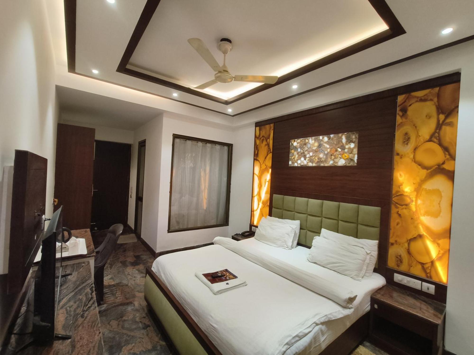 Jjk Rukmini Vilas Hotel & Banquet Muzaffarpur Εξωτερικό φωτογραφία
