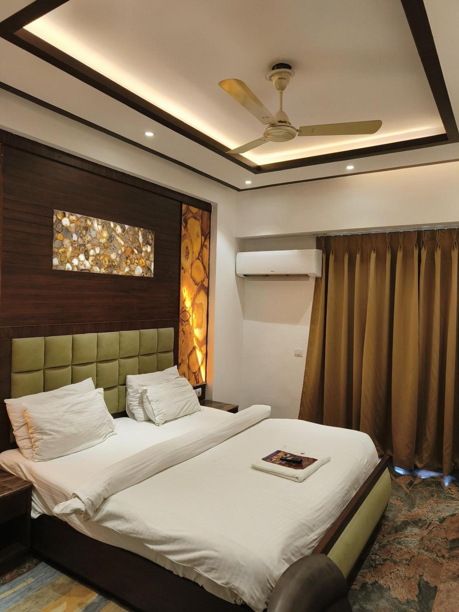 Jjk Rukmini Vilas Hotel & Banquet Muzaffarpur Εξωτερικό φωτογραφία