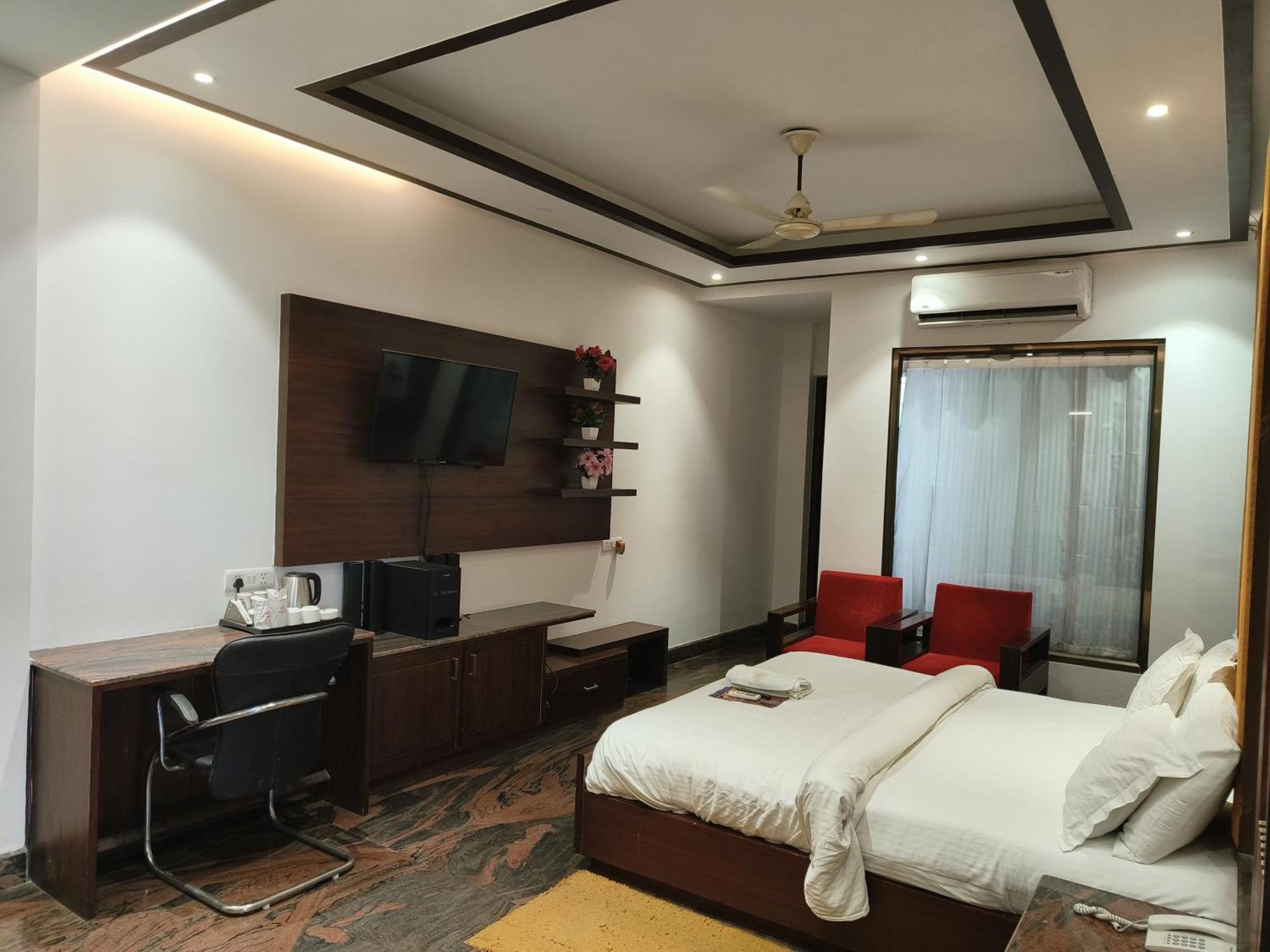 Jjk Rukmini Vilas Hotel & Banquet Muzaffarpur Εξωτερικό φωτογραφία