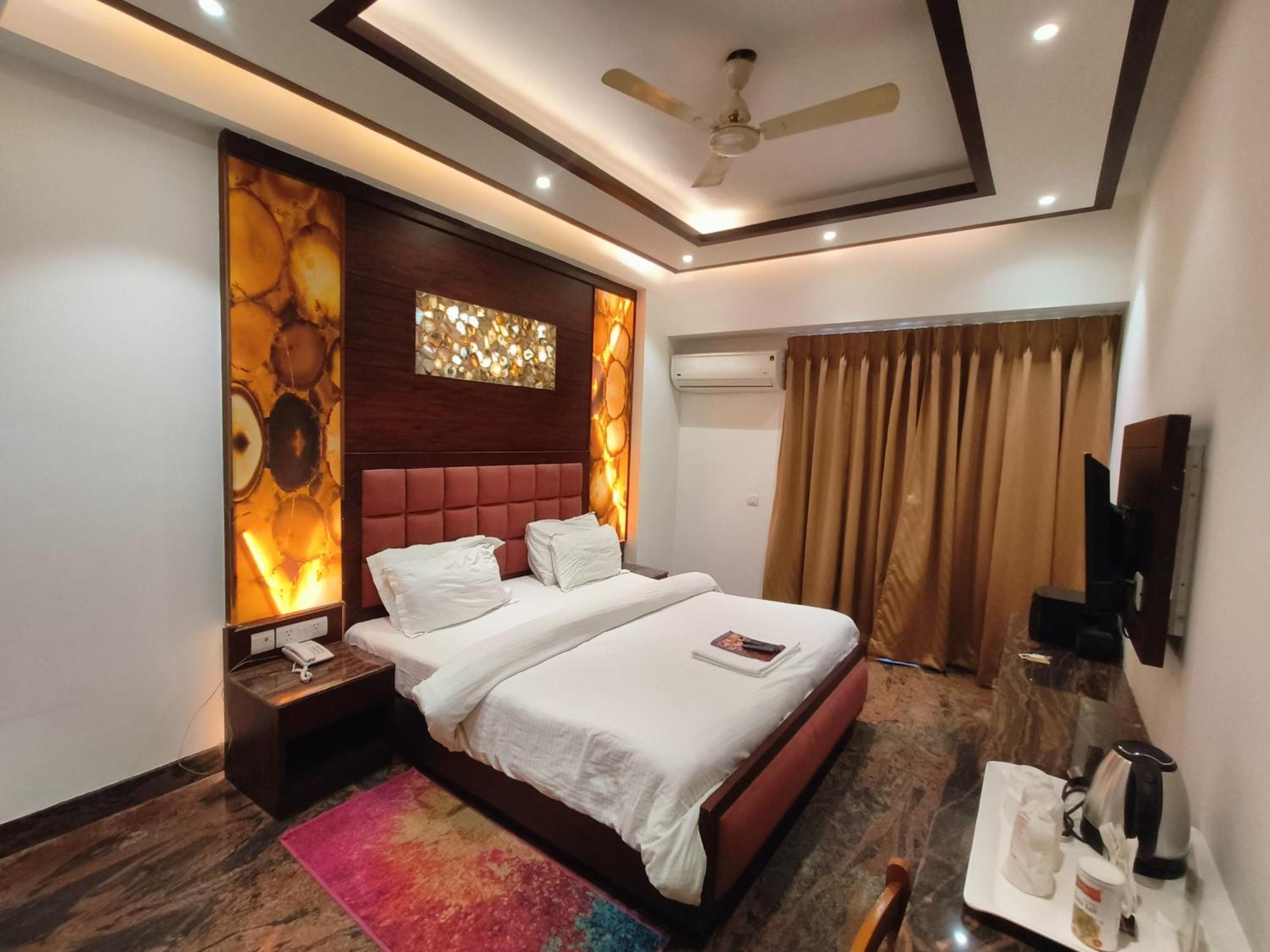 Jjk Rukmini Vilas Hotel & Banquet Muzaffarpur Εξωτερικό φωτογραφία