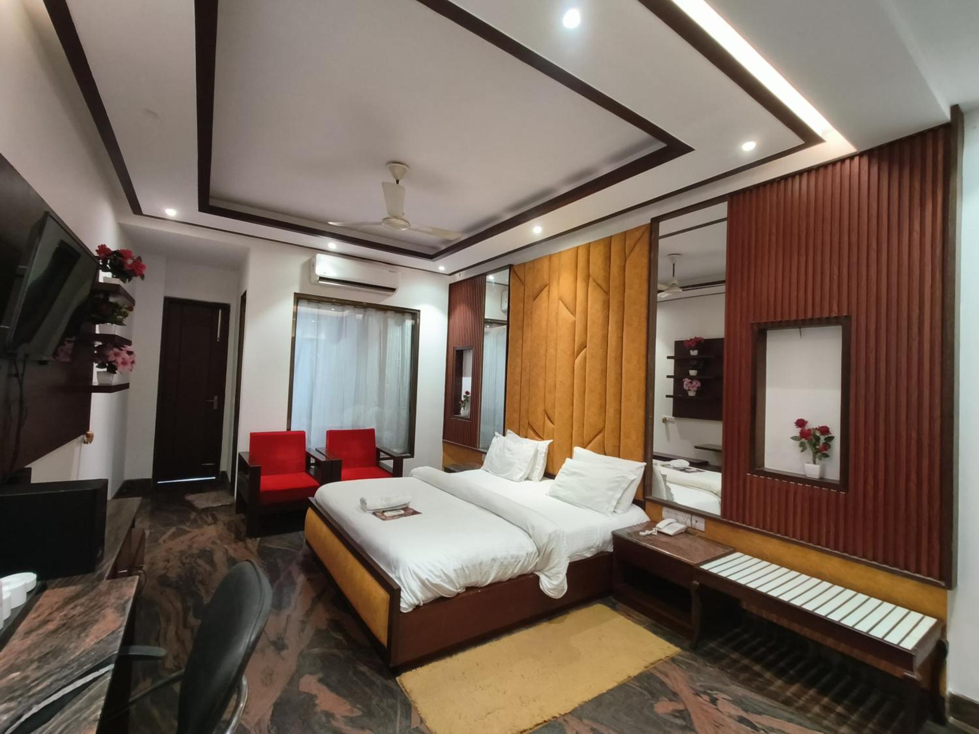 Jjk Rukmini Vilas Hotel & Banquet Muzaffarpur Εξωτερικό φωτογραφία